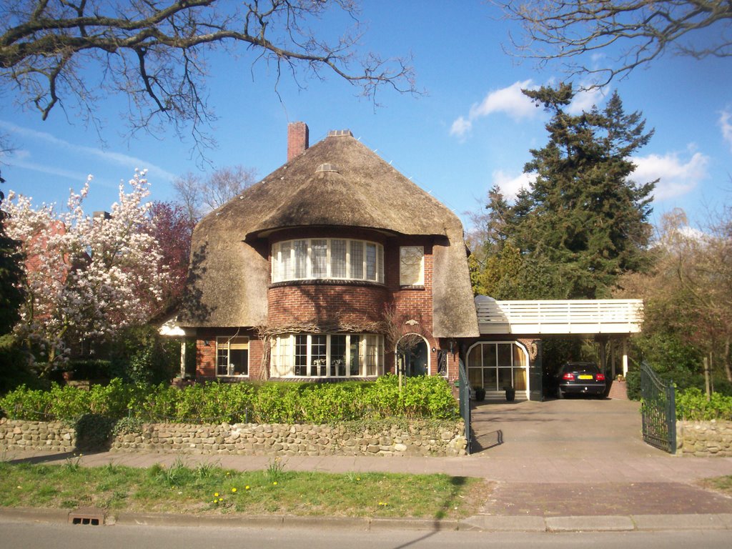 House Baarnse style by gypsytravel