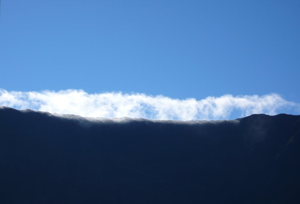 Cloud Coming in the Cirque de Cilaos by Christophe Van Hulle