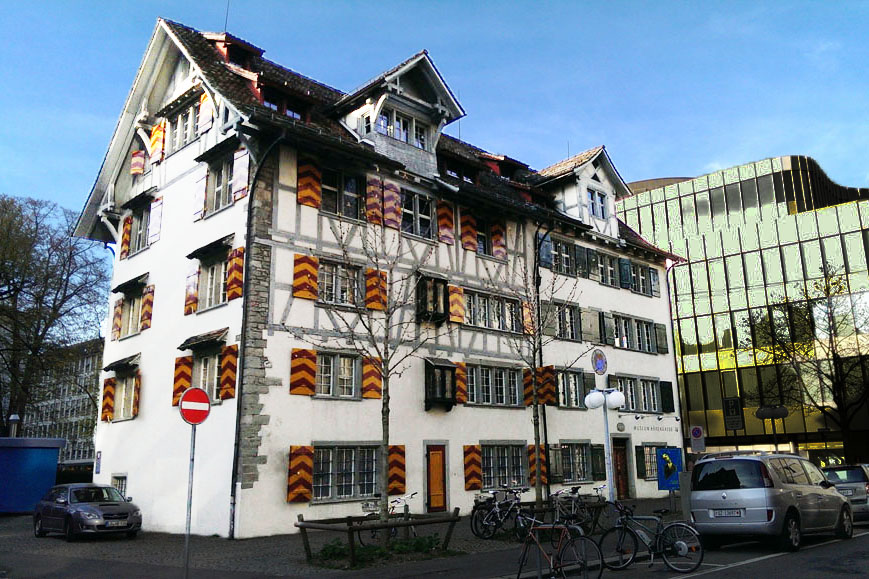 Museum Bärengasse by Willi Luntzer