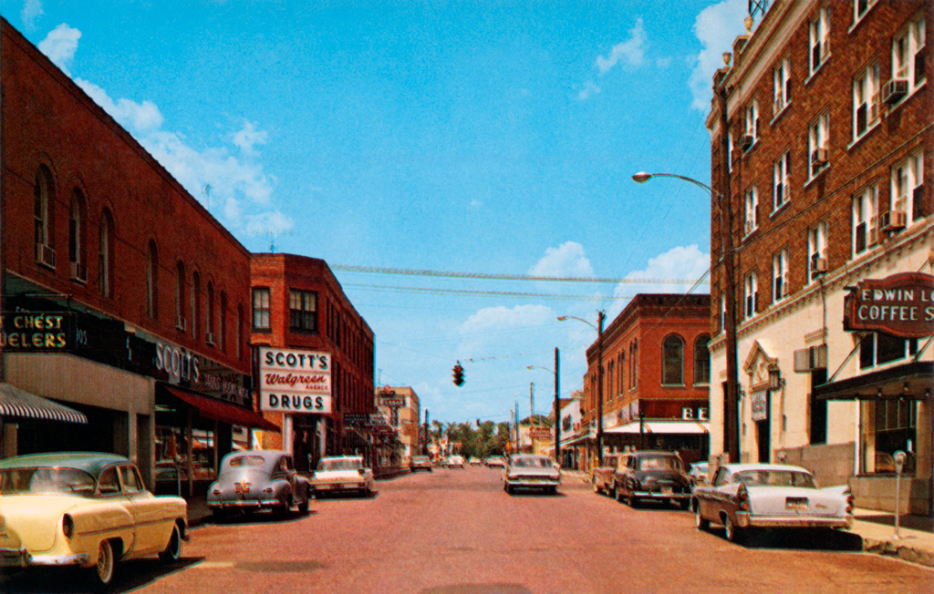 Pine Street in Rolla, Missouri by ForwardLook