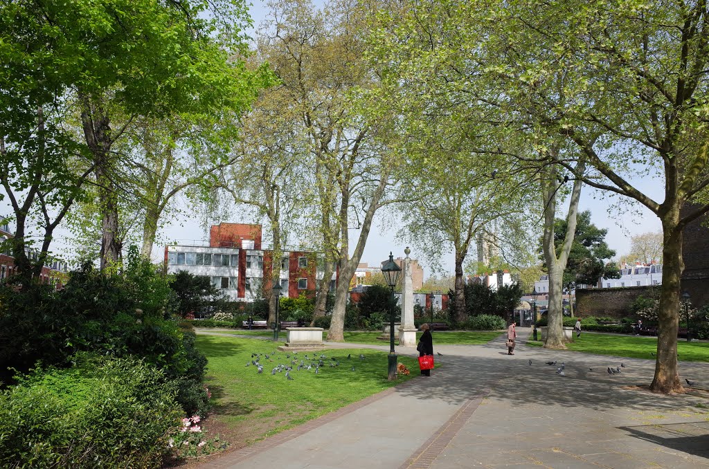 LONDON DOVEHOUSE GREEN by Alan McFaden