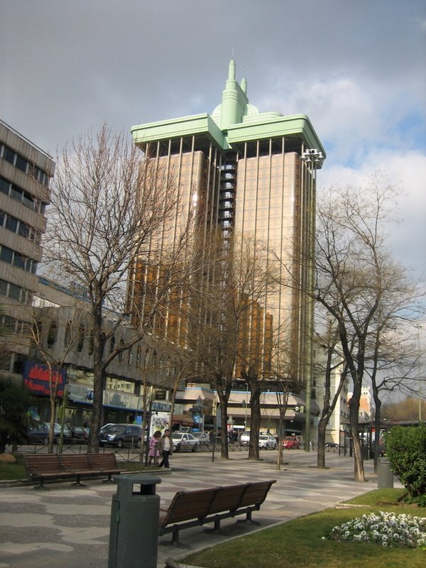 Torres de Colon by PacoGuzman