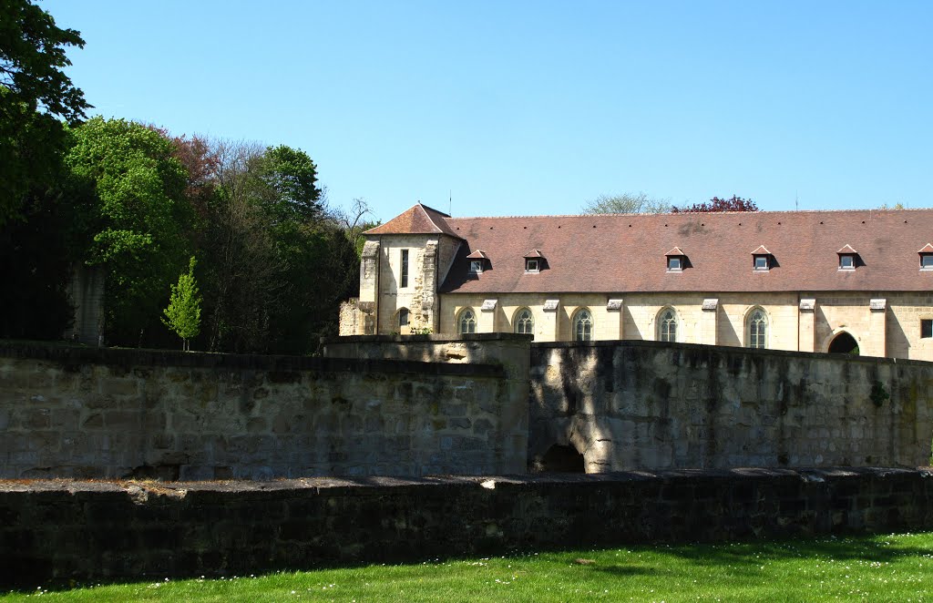 Abbaye de Maubuisson by Dominique Insenga