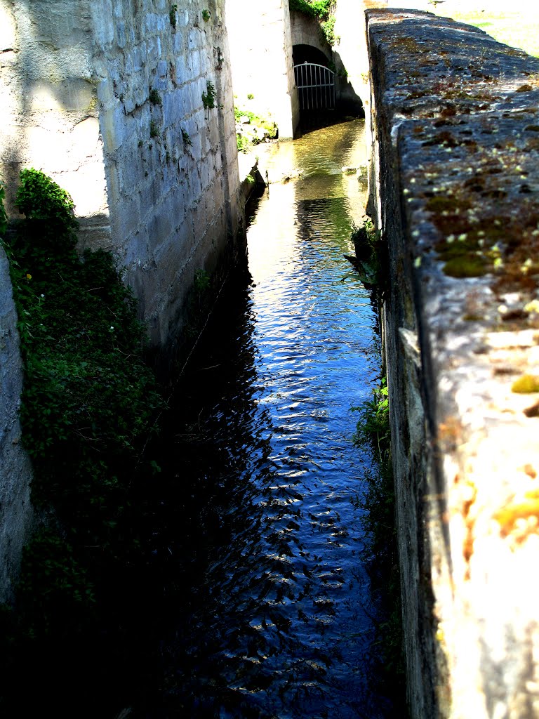 Abbaye de Maubuisson by Dominique Insenga