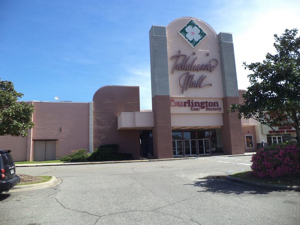 Burlington Coat Factory, Tallahassee Mall entrance by mriveraz