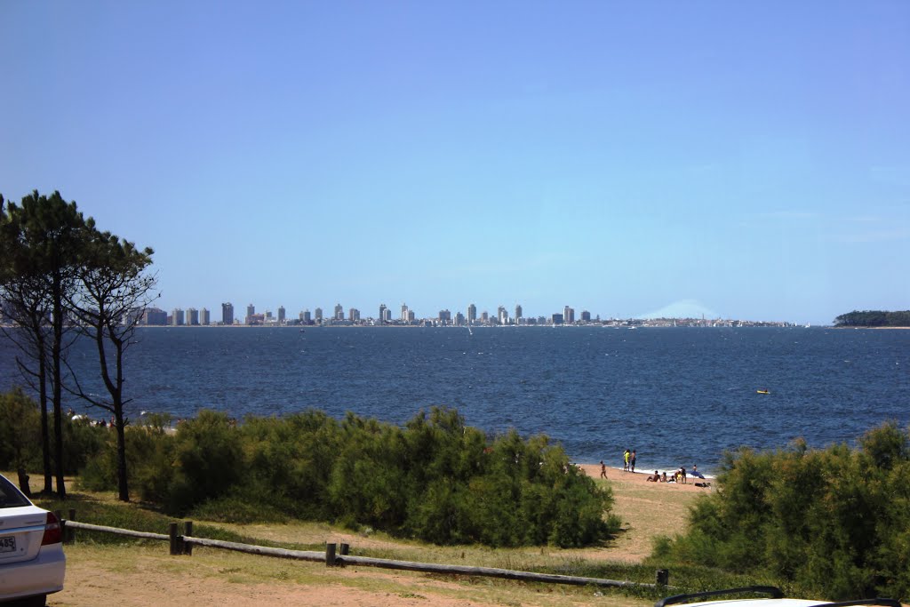 Hacia Punta del Este by fhormazabal