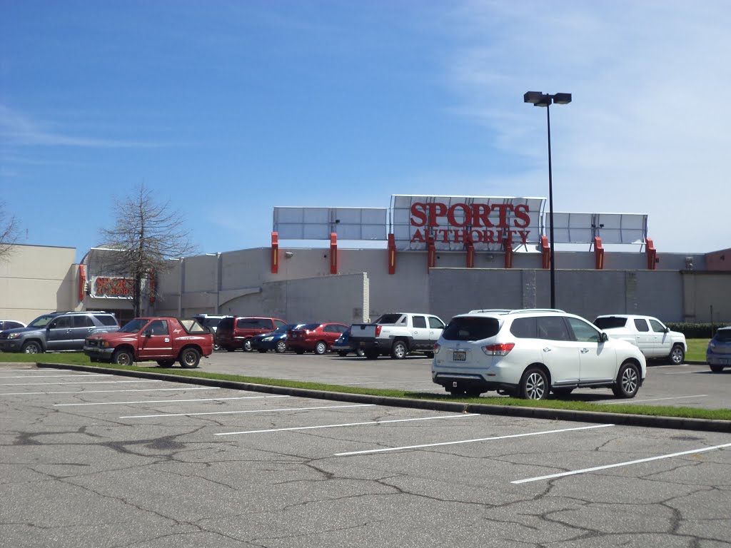 Sports Authority, Tallahassee Mall by mriveraz