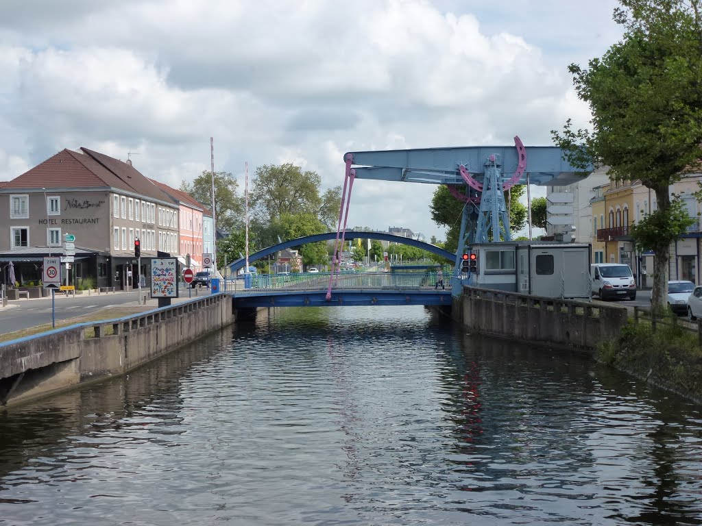 Canal du Centre. PK 65. Montceau les Mines_130620 by Martin Dudle-Ammann