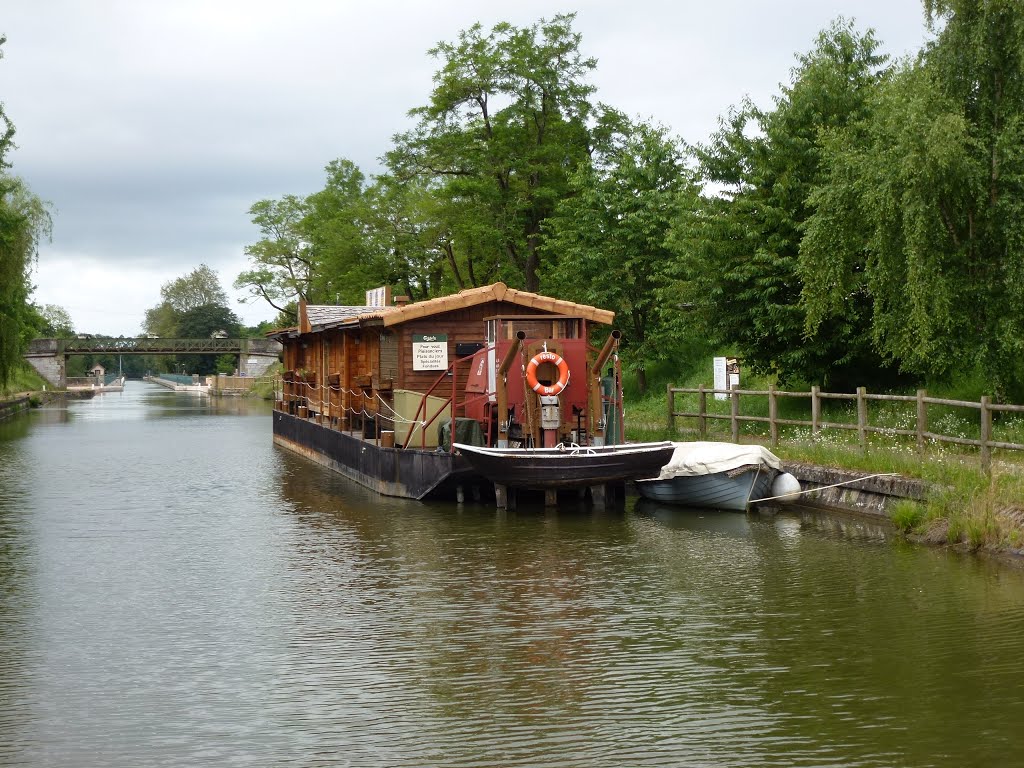 Canal latéral à la Loire. PK 4.5. Digoin_130622 by Martin Dudle-Ammann