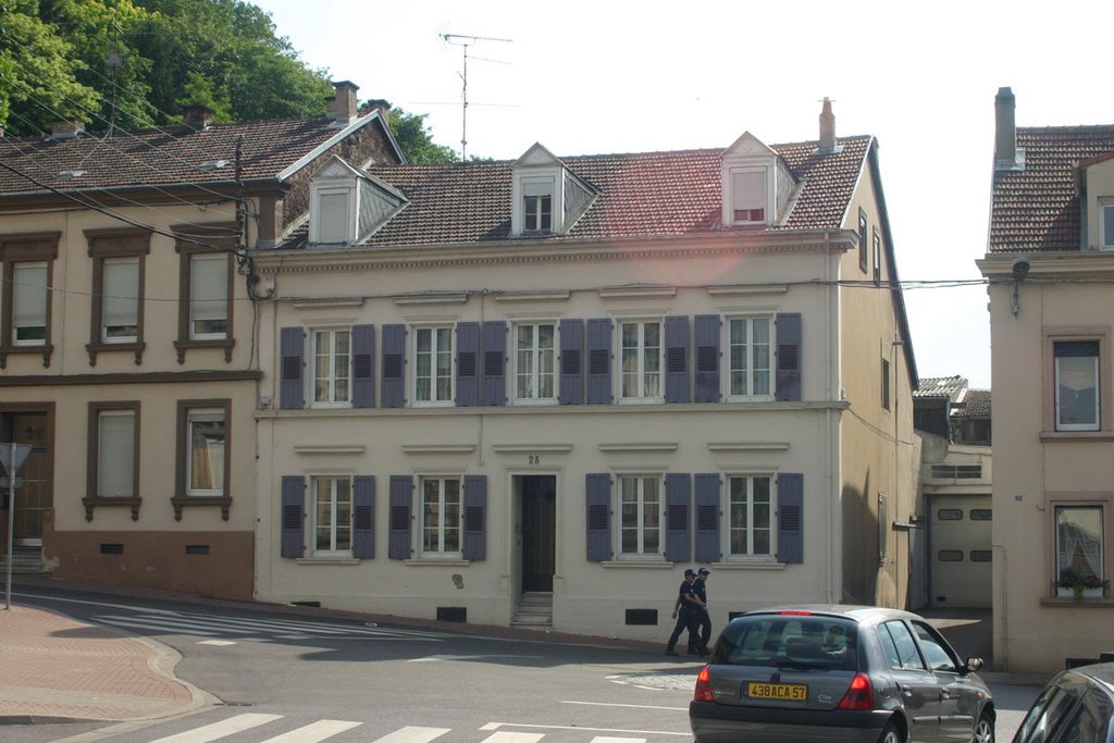 La maison de Laurette... by jean-claude Baïsse