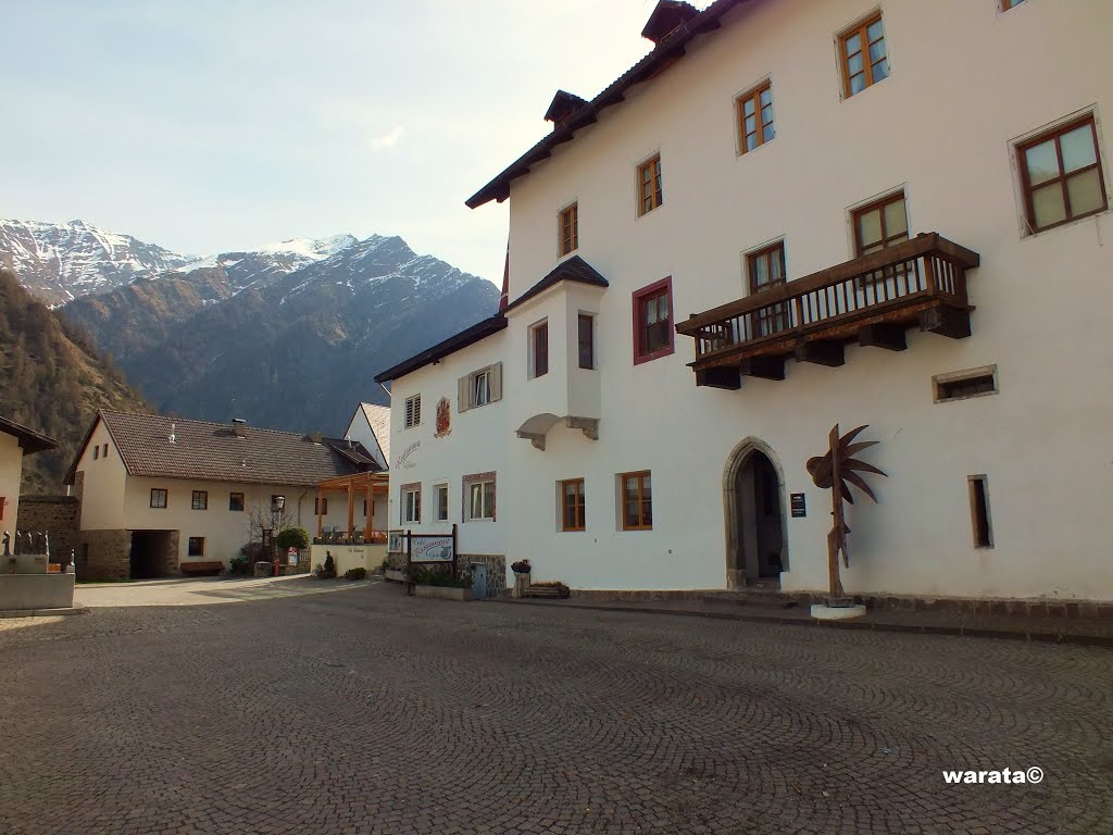 Karthaus (i) im Schnalstal in Südtirol > Im Ort gesehen … by warata