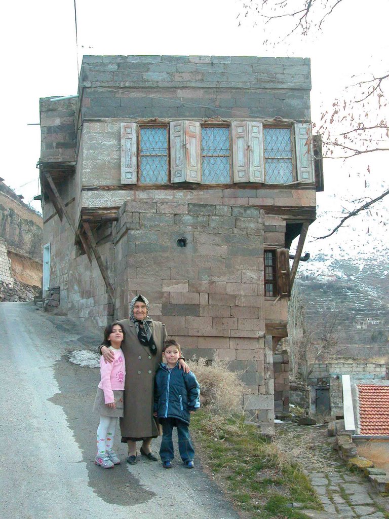 Behçet timuçin'in evi.. by mehmet karakaya