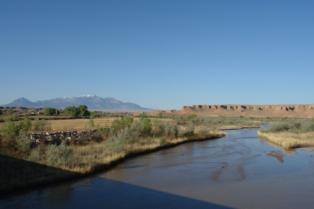 The Dirty Devil River by swiss-guy