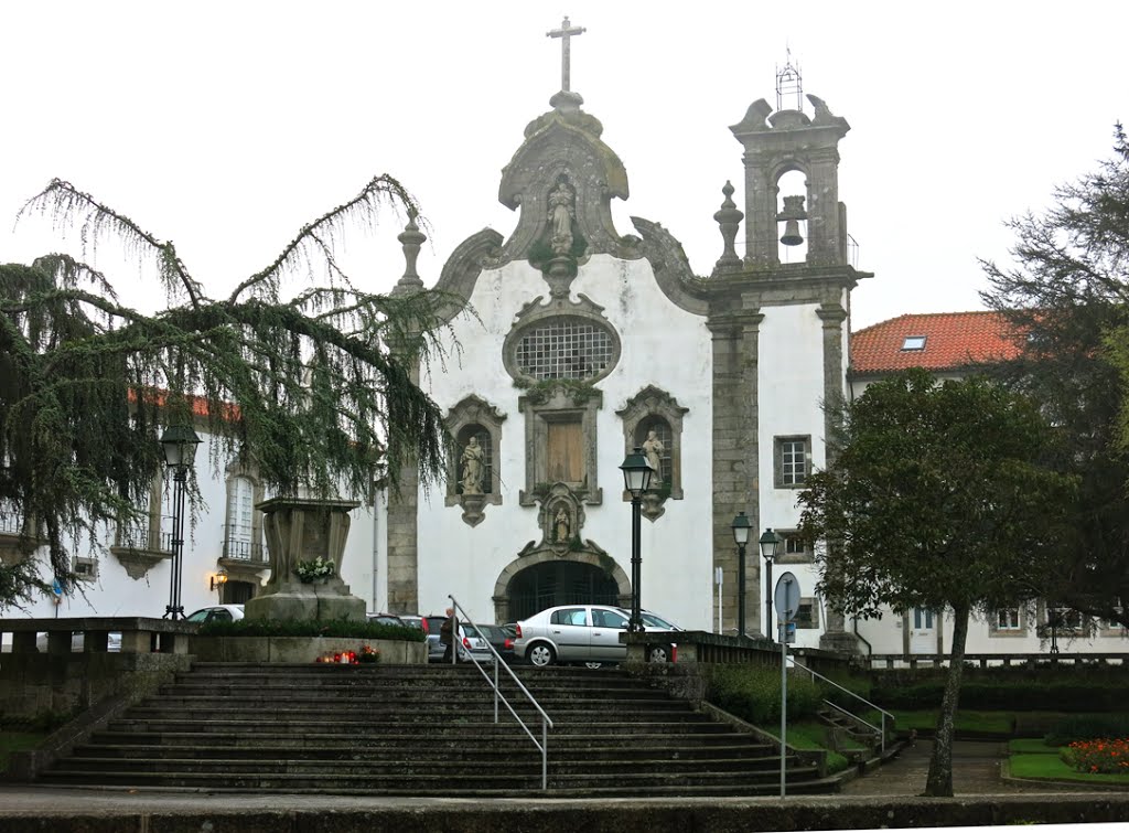 Viana do Castelo - Igreja de San Francisco. by R.F.Rumbao