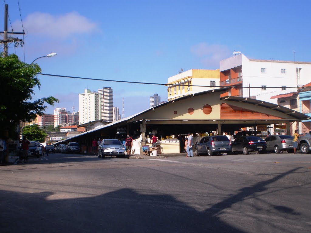 Freira no Bairro de São Braz - Belém do Pará by Odilson Sá