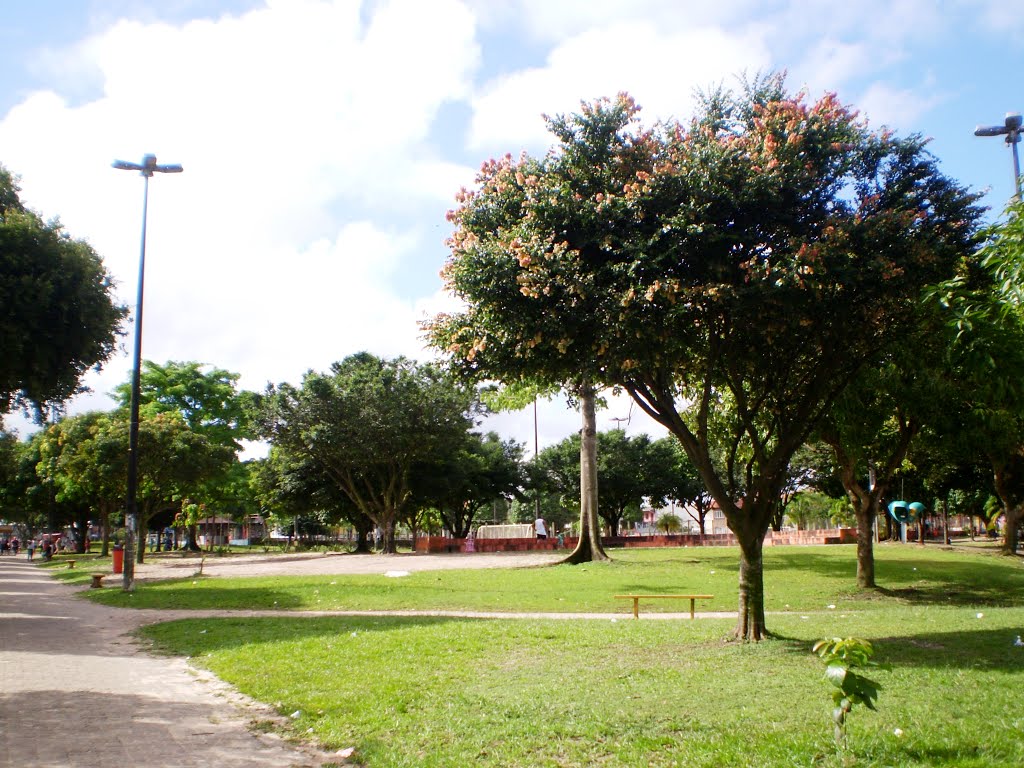 Praça Dom Mário de Miranda Vilas Boas - Belém do Pará by Odilson Sá