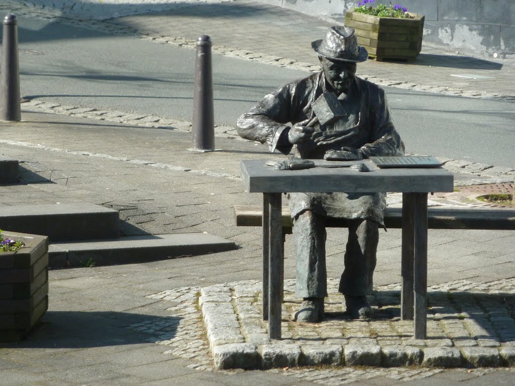 Bad fredeburg...der schwammklöpper..zunder-herstellung by f.h ehrenberger germany