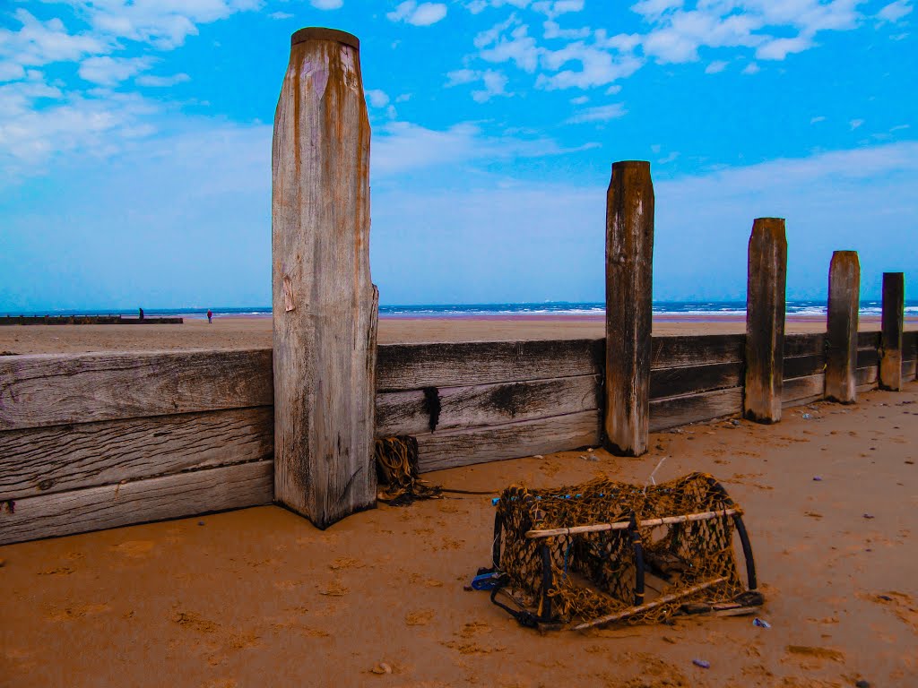 Redcar Beach by rustyruth