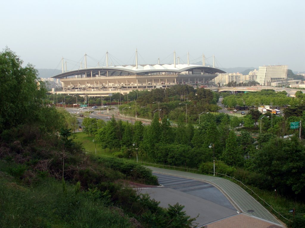 The stadium by F. Aujero