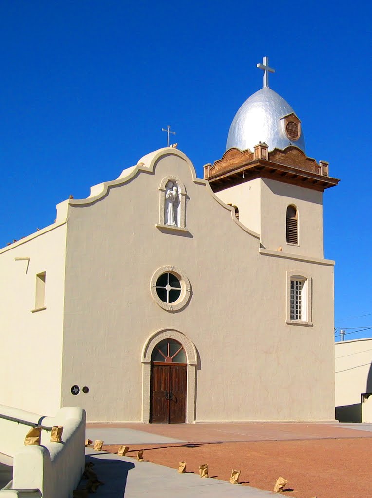 Ysleta Mission, El Paso, Texas by Perpension