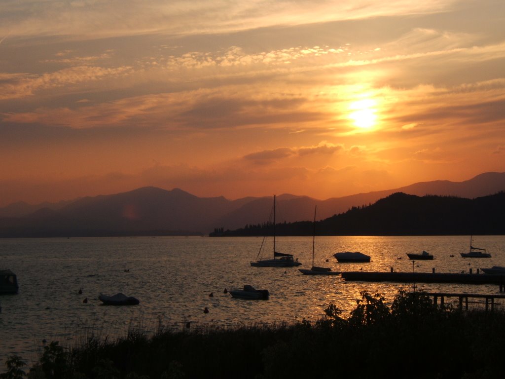 Lake Garda at Sunset by Stephen Ladyman