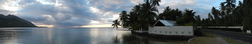 Moorea - Baia di Opunohu by PeppeGiardinella