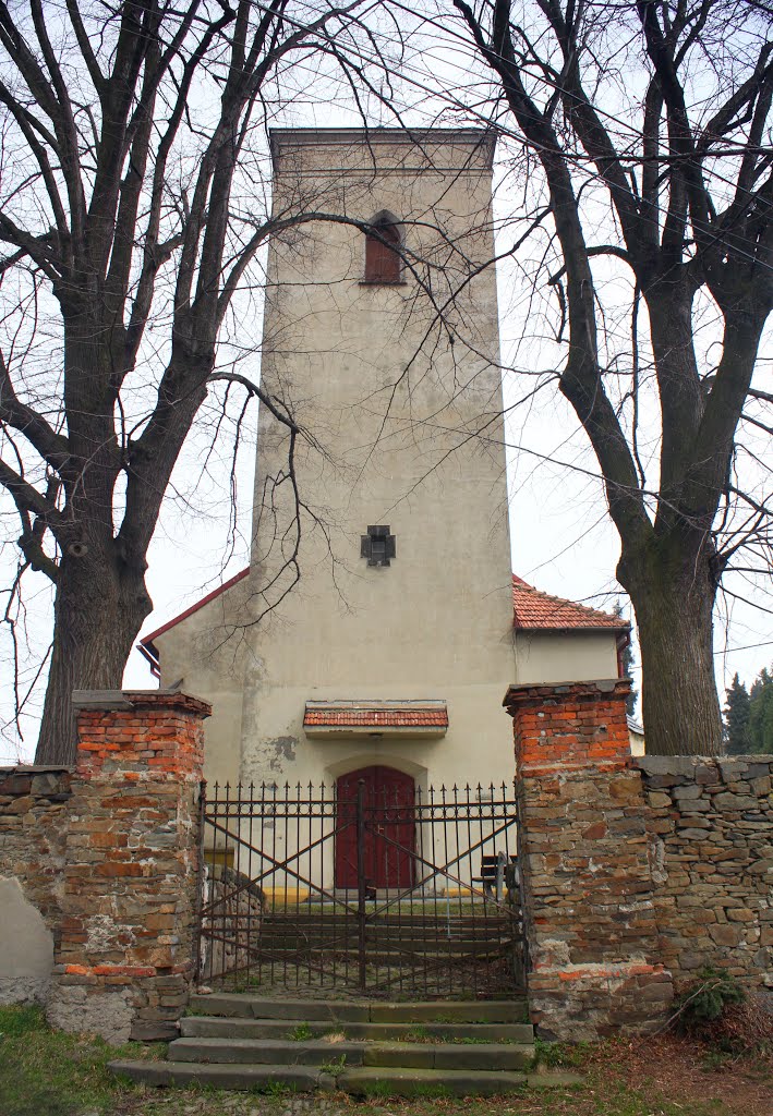 Hřbitovní kostel Nanebevzetí Panny Marie ve Vítkově III by FotoMor