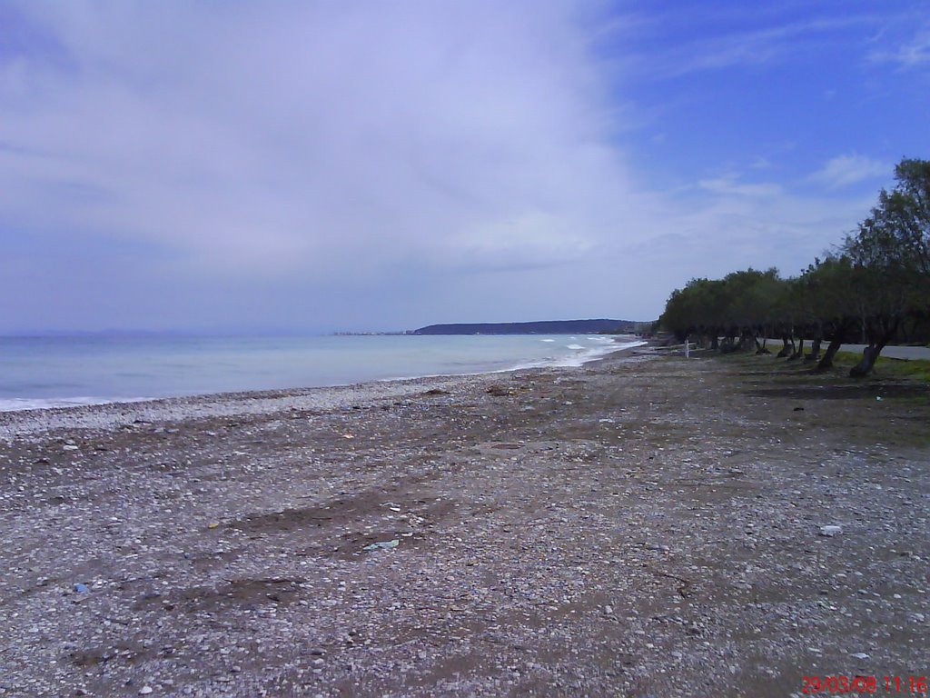 Kremasti's beach by Giorgos Ren