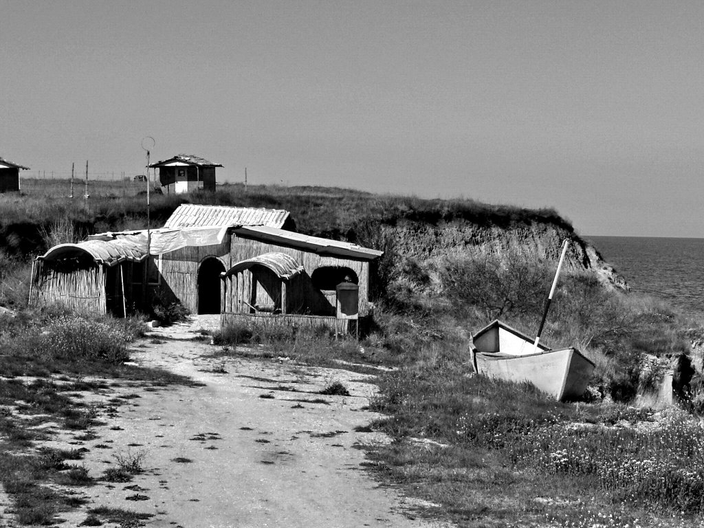 Vama Veche - Fishermans Shack by Paweł Lipko