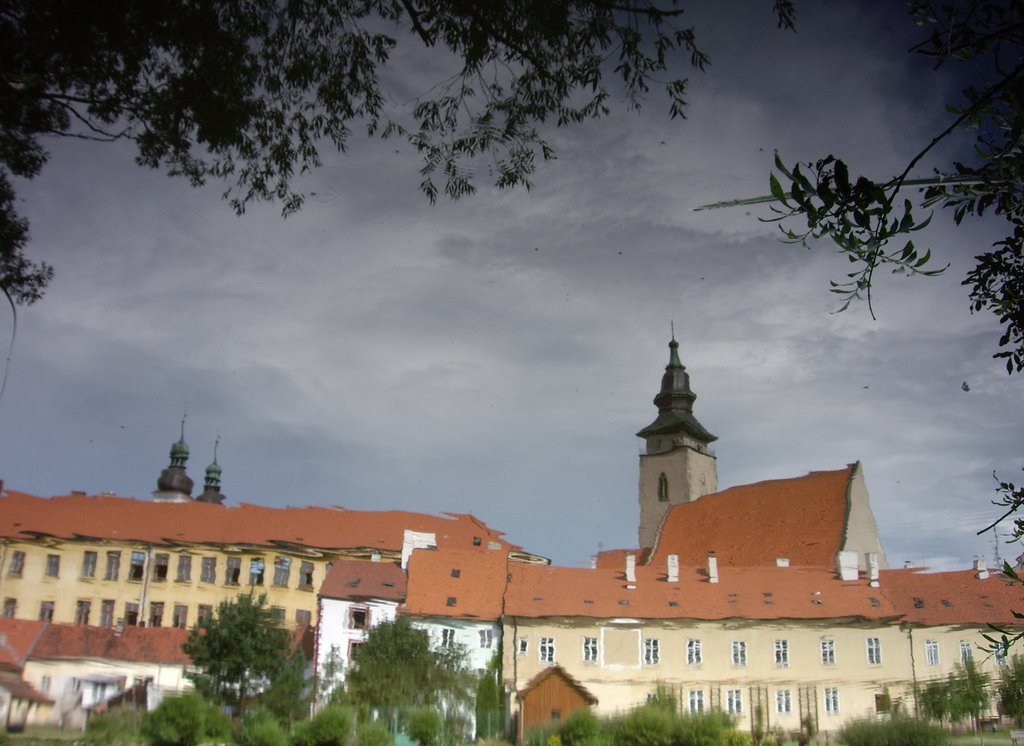 A watery panorama of Telč by Vasek Kadlec