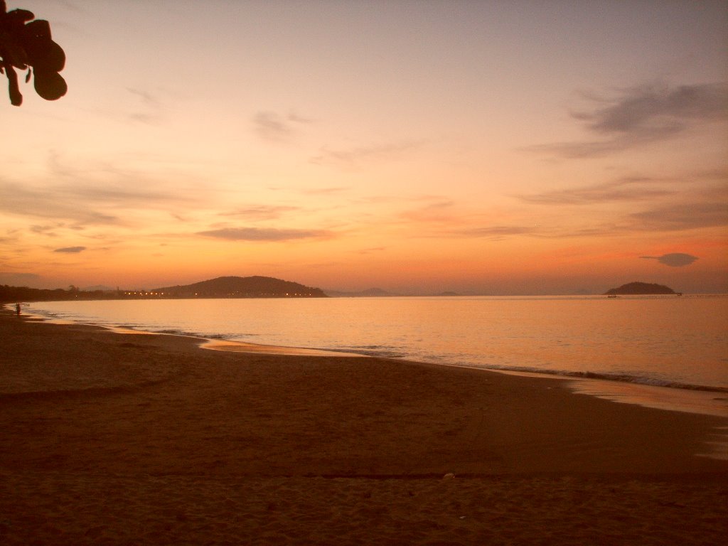 Praia da Armação by Marcelo da Cunha