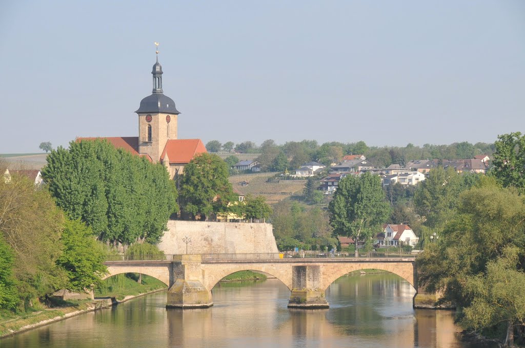 Lauffen am Neckar, Regiswindiskirche by Yasli Esek Jörg