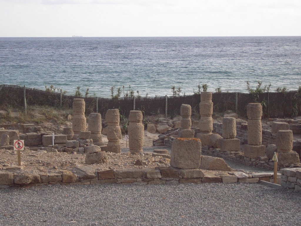 Un mar en ruinas by Masclaroagua