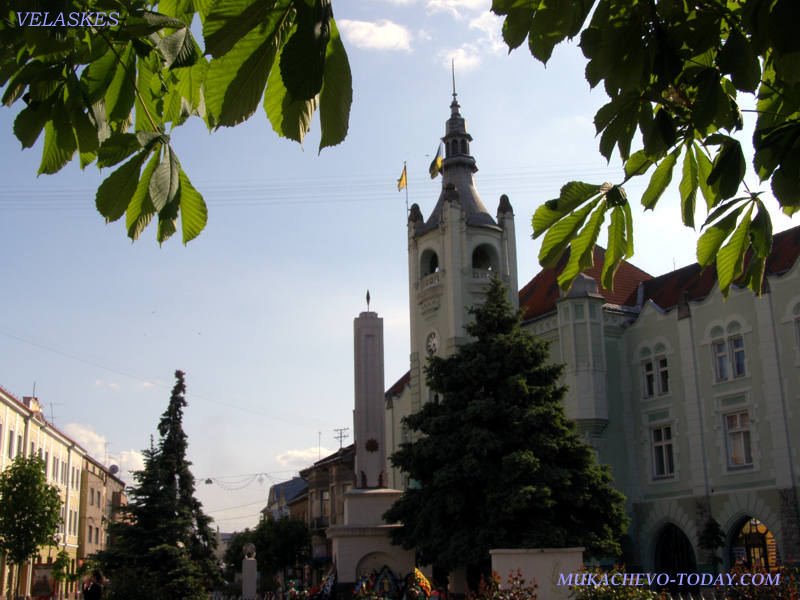 Mukacheve, Zakarpats'ka oblast, Ukraine by Sheeko