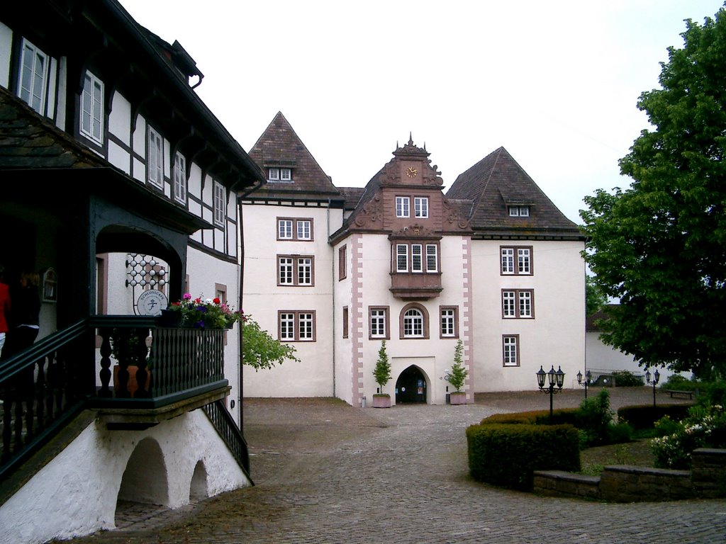 Fürstenberg, Schloss by Gerd Ackermann