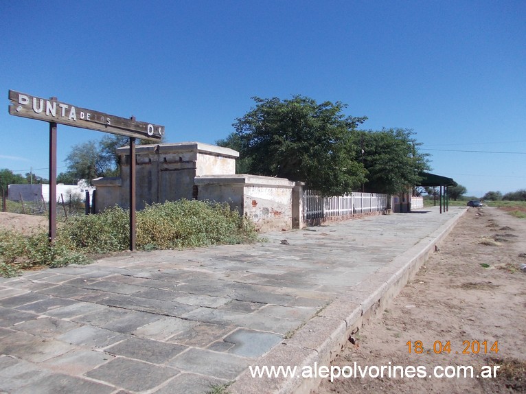 Estacion Punta de los Llanos (www.alepolvorines.com.ar) by alepolvorines