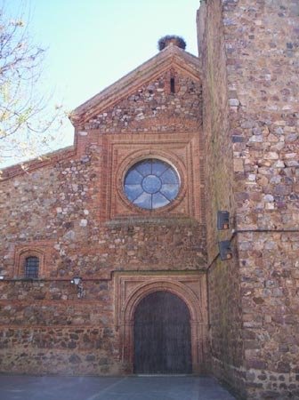 Iglesia de San Juan Bautista y Santo Domingo de Silos by Fco.Moreno