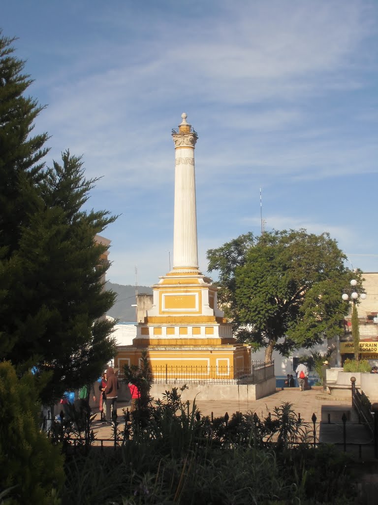 Monumento parque by Edinilson De Leòn