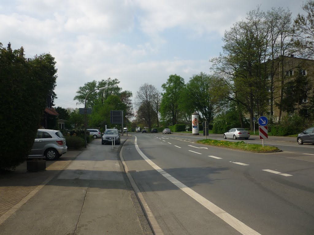 Planetenfeldstr. (Dortmund-Oberdorstfeld) / 13.04.2014 by Iceman93 / NO VIEWS!!!