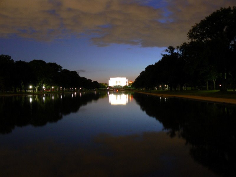 Southwest Washington, Washington, DC, USA by Leonardo Espín