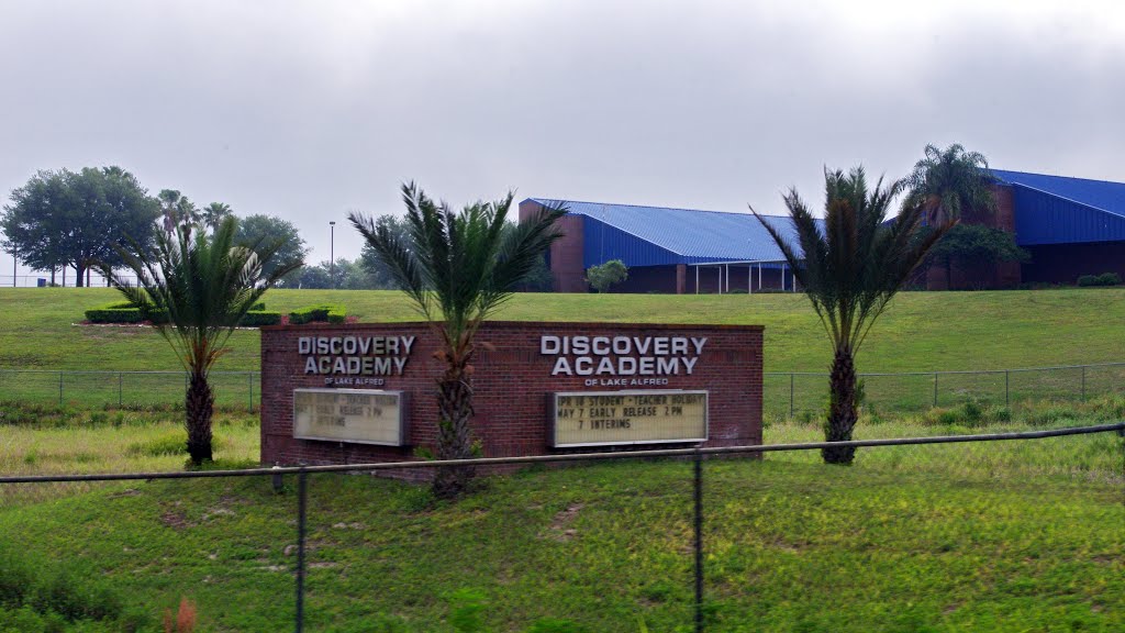 2014 04-24 Florida - Discovery Academy by Qwilleran