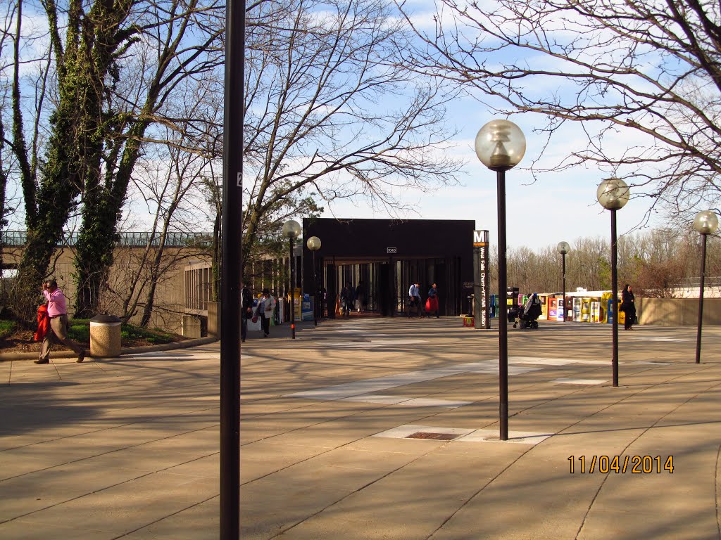 West Falls Church metro station by Anuar T