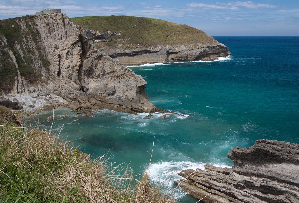 Rocky coast near Llanes (Asturias) by Torben Breindahl