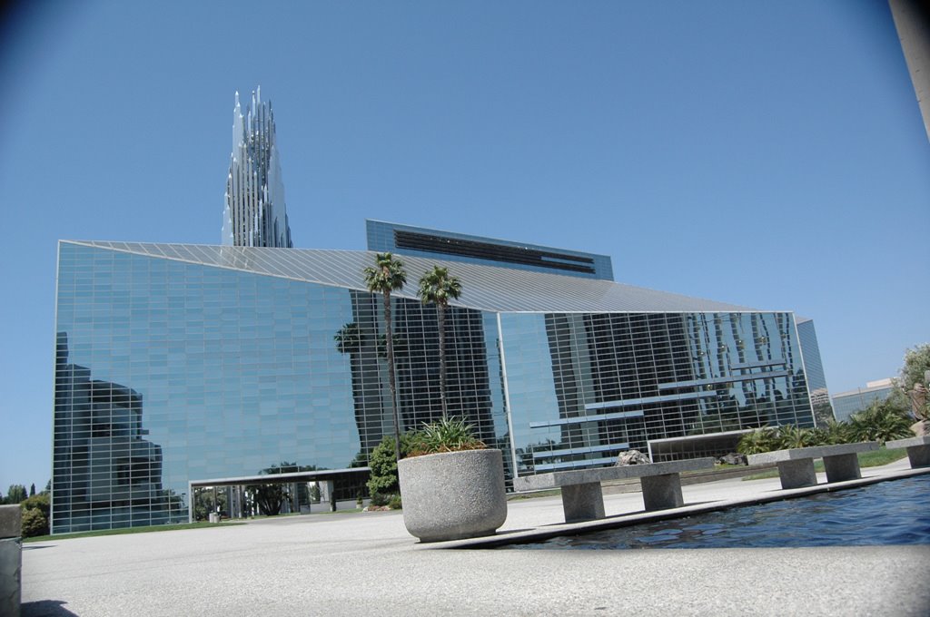 Crystal Cathedral by Oh jong hwa