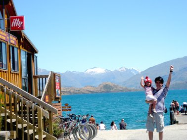 Indee&dad @ Wanaka Lake NZ by indee