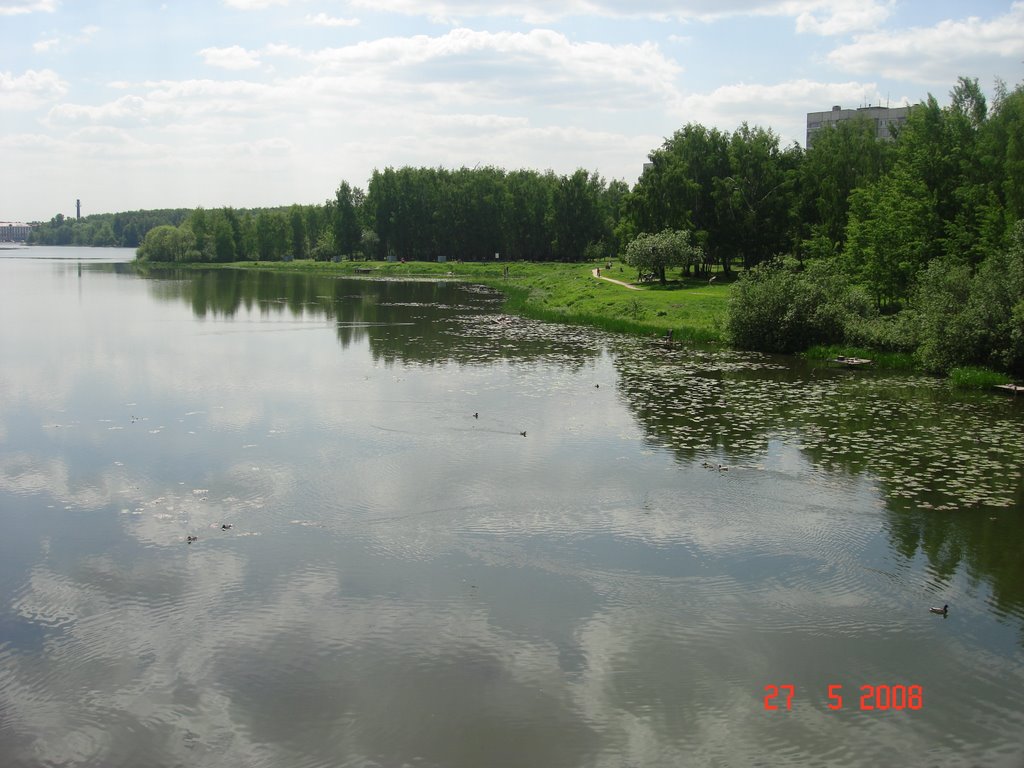 Balashikha, Moscow Oblast, Russia by Alexander Fokin