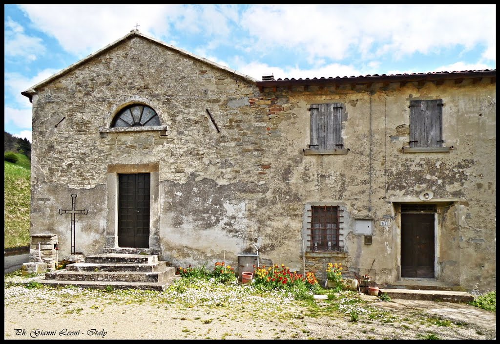 ITALIA - Premilcuore (FC). Loc: Montalto: chiesa di Santa Maria - Saint Mary Church in Montalto of Premilcuore by antenoremalatesta