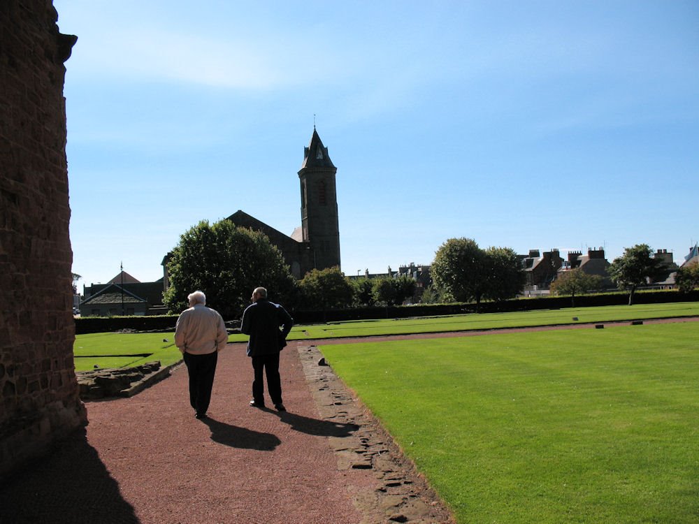 Old adn Abbey Church from Arbroath Abbey by dundonian