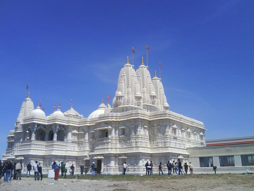 BAPS Shri Swaminarayan Mandir by igeb