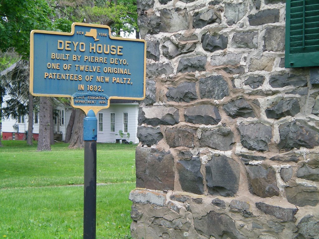 Deyo House Sign by Tim Ault